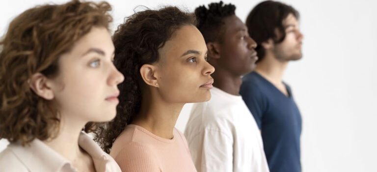 Veja como a famosa frase 'Você não é todo mundo' reflete a importância da individualidade e da autenticidade.